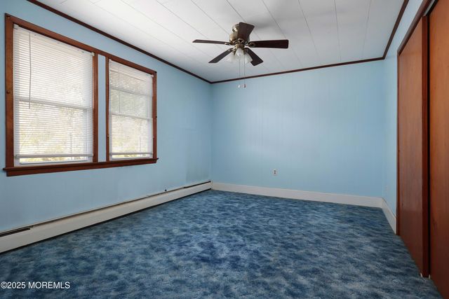 547 Brookside Drive, Toms River, NJ 08753