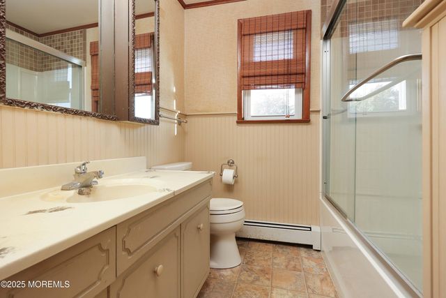 547 Brookside Drive, Toms River, NJ 08753