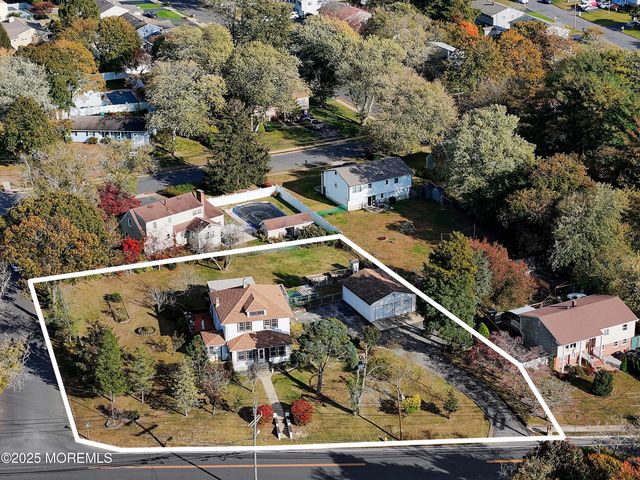 547 Brookside Drive, Toms River, NJ 08753