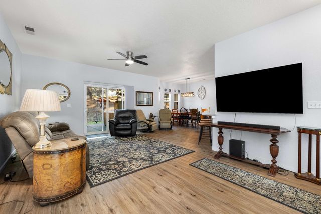 6843 Log Cabin Ln, Placerville, CA 95667