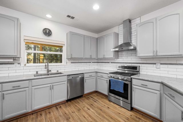 6843 Log Cabin Ln, Placerville, CA 95667