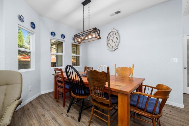 6843 Log Cabin Ln, Placerville, CA 95667