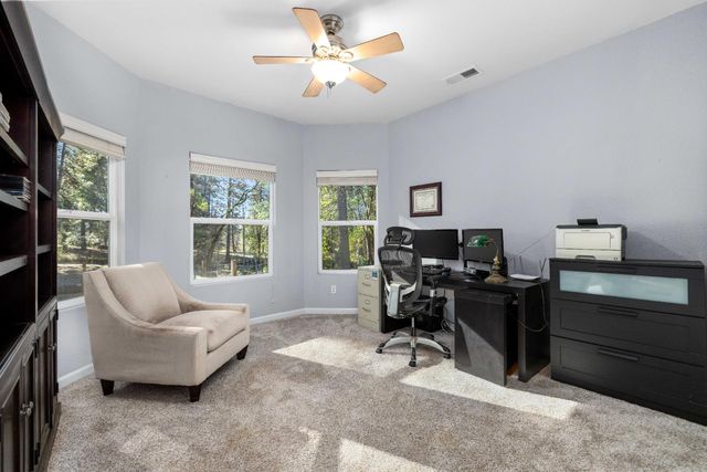 6843 Log Cabin Ln, Placerville, CA 95667