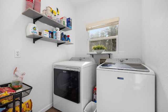 6843 Log Cabin Ln, Placerville, CA 95667