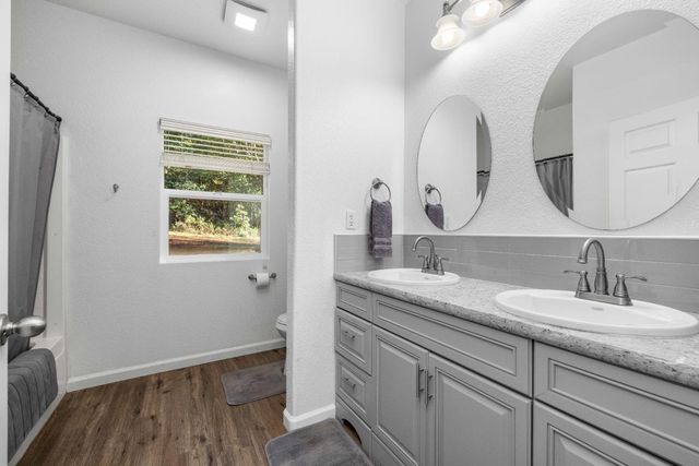 6843 Log Cabin Ln, Placerville, CA 95667