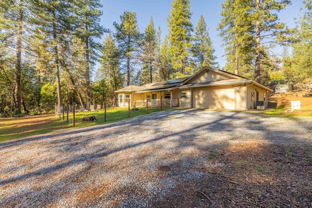 6843 Log Cabin Ln, Placerville, CA 95667