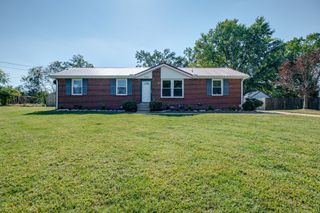 2189 Blakemore Dr, Clarksville, TN 37040
