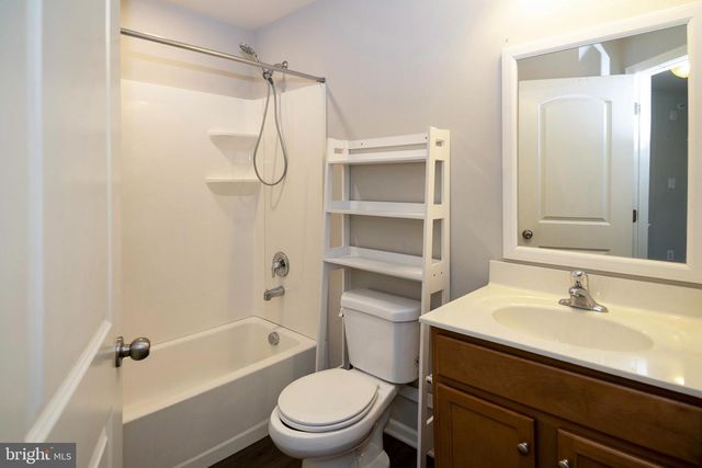 56-A IRON GATE RD, Sicklerville, NJ 08081