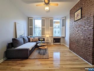 124 Madison Street 3L, Hoboken, NJ 07030