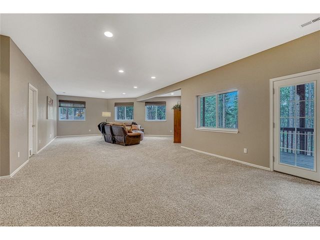 15585 Falcon Ridge Ct, Colorado Springs, CO 80921