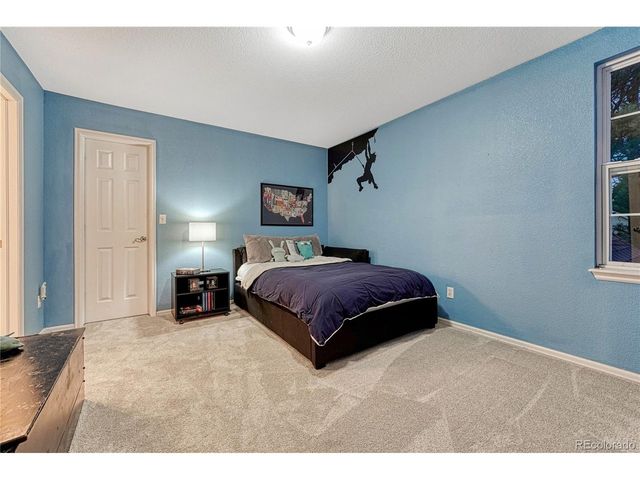 15585 Falcon Ridge Ct, Colorado Springs, CO 80921