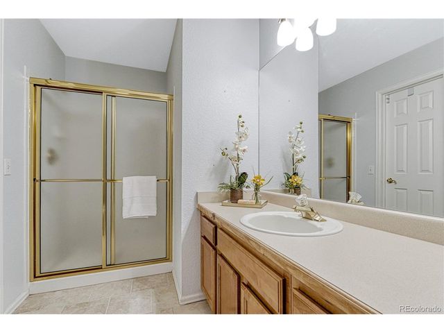 15585 Falcon Ridge Ct, Colorado Springs, CO 80921