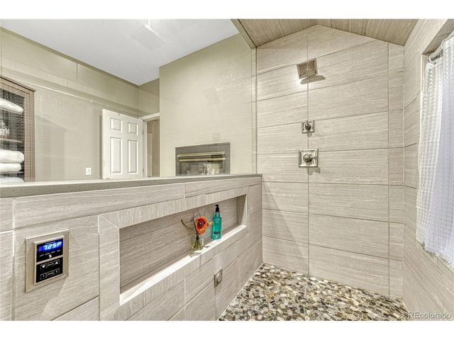 15585 Falcon Ridge Ct, Colorado Springs, CO 80921