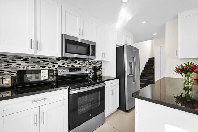 26100 SW 134th Place, Homestead, FL 33032