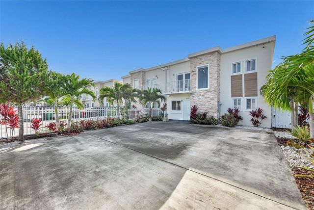 26100 SW 134th Place, Homestead, FL 33032