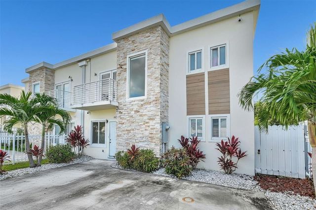 26100 SW 134th Place, Homestead, FL 33032