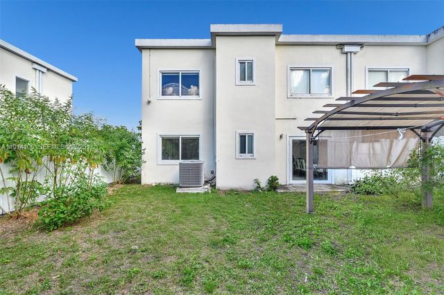 26100 SW 134th Place, Homestead, FL 33032