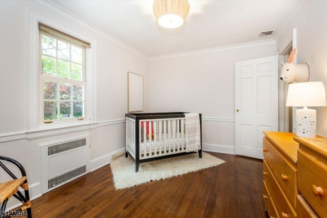 9 Warner Rd, Maplewood Twp., NJ 07040