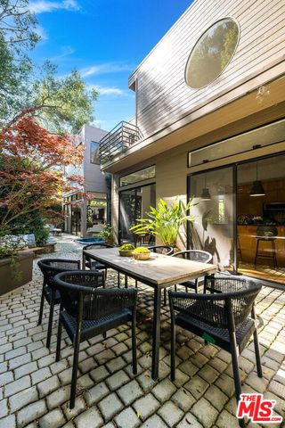 9953 Westwanda Drive, Beverly Hills, CA 90210