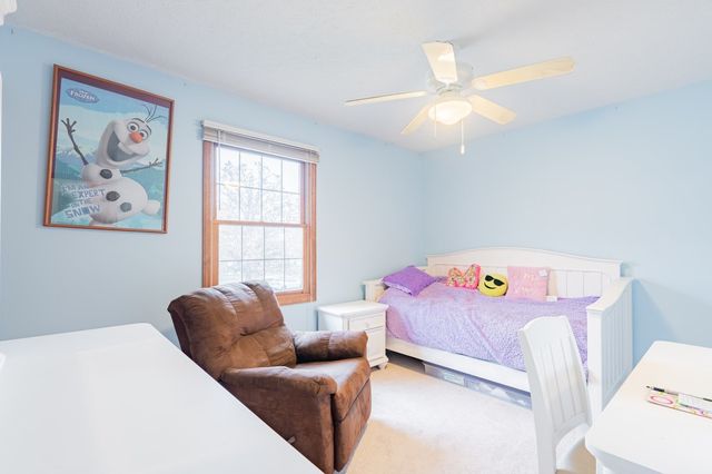 3 Harvest Court, Bloomington, IL 61704