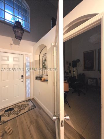 19130 NW 10th St, Pembroke Pines, FL 33029