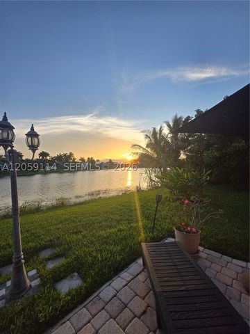 19130 NW 10th St, Pembroke Pines, FL 33029