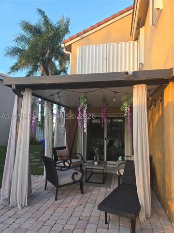 19130 NW 10th St, Pembroke Pines, FL 33029