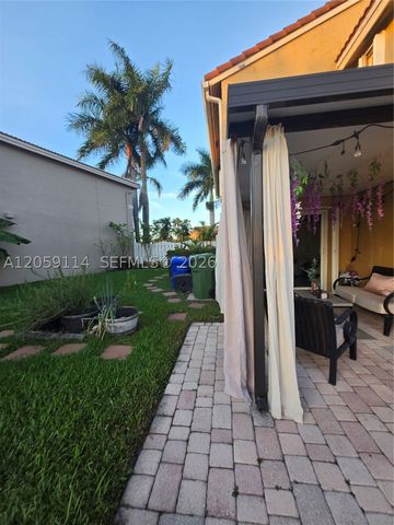 19130 NW 10th St, Pembroke Pines, FL 33029