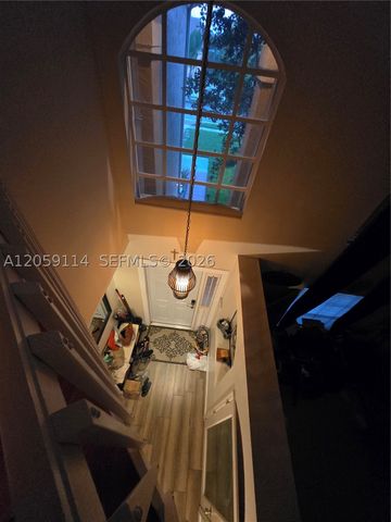 19130 NW 10th St, Pembroke Pines, FL 33029
