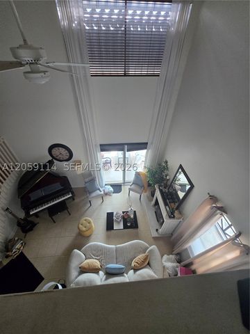 19130 NW 10th St, Pembroke Pines, FL 33029