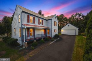 15 LINDEN HILL WAY SW, Leesburg, VA 20175