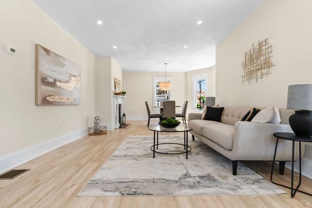 19 Laurel St, Saugus, MA 01906