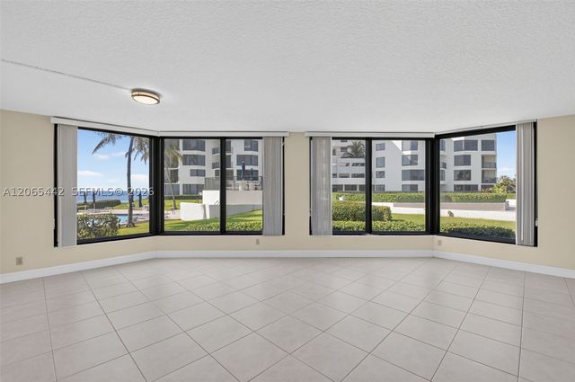 2565 S Ocean Blvd 112N, Highland Beach, FL 33487