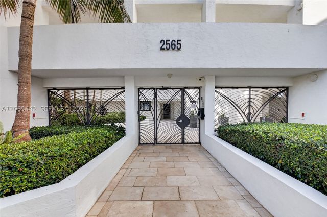 2565 S Ocean Blvd 112N, Highland Beach, FL 33487