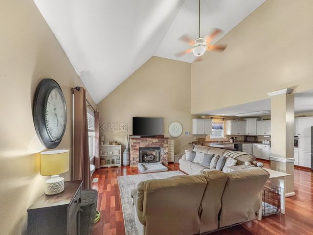 113 Fox Tail Lane, Frankfort, KY 40601