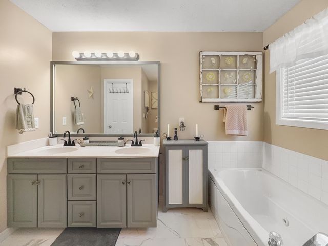 113 Fox Tail Lane, Frankfort, KY 40601