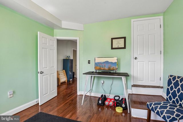 2700 HAMILTON AVE, Baltimore, MD 21214
