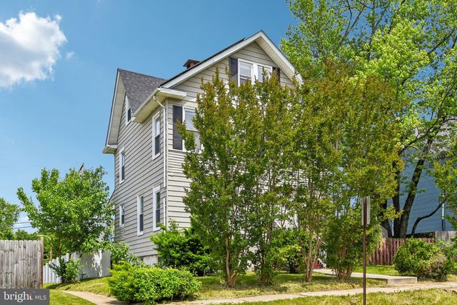 2700 HAMILTON AVE, Baltimore, MD 21214