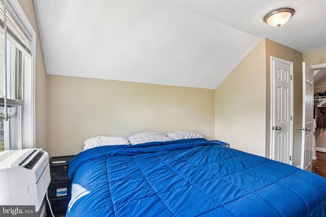 2700 HAMILTON AVE, Baltimore, MD 21214