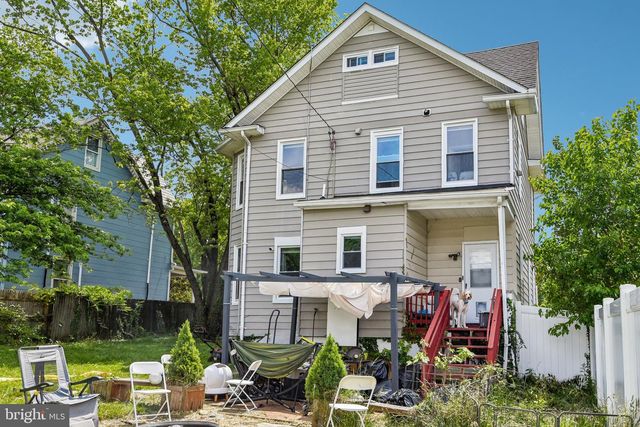 2700 HAMILTON AVE, Baltimore, MD 21214