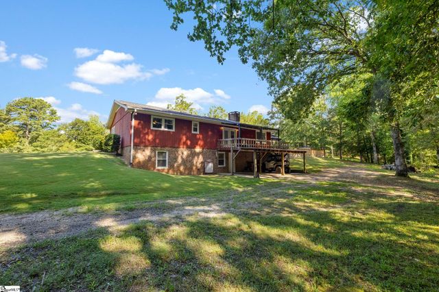 195 Pine Trace, Campobello, SC 29322