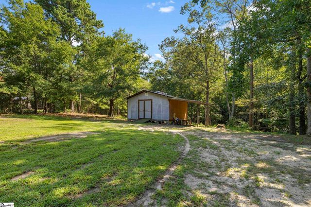 195 Pine Trace, Campobello, SC 29322