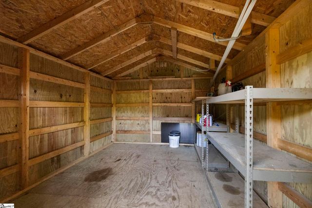 195 Pine Trace, Campobello, SC 29322