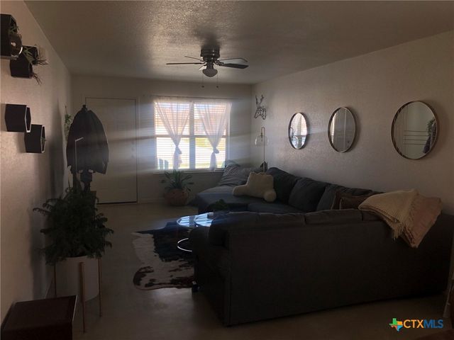 6004 Harriet Tubman Avenue A, Killeen, TX 76543
