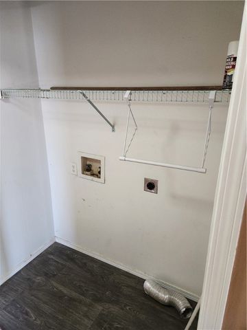 811 A E Fick, Harrison, AR 72601