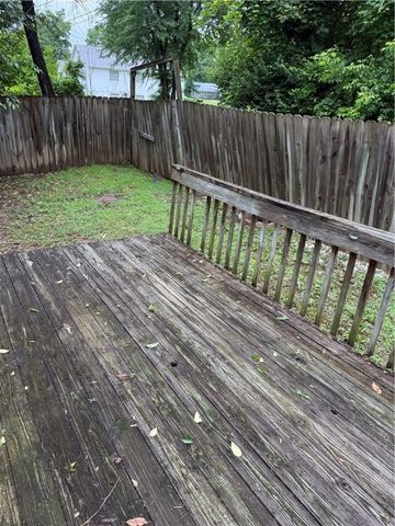 811 A E Fick, Harrison, AR 72601