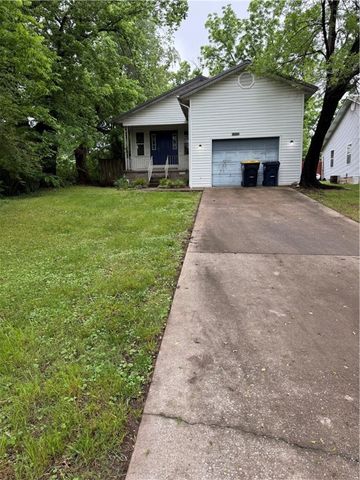 811 A E Fick, Harrison, AR 72601