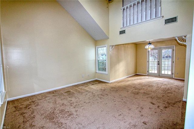 892 Belvoir CIR, Newport News, VA 23602