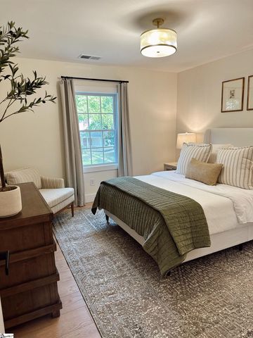 2 Saint Andrews Court, Greenville, SC 29607