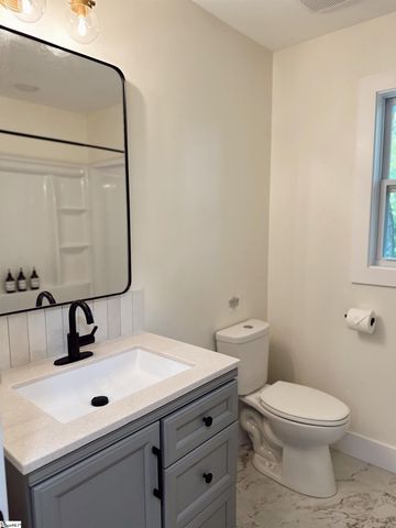 2 Saint Andrews Court, Greenville, SC 29607